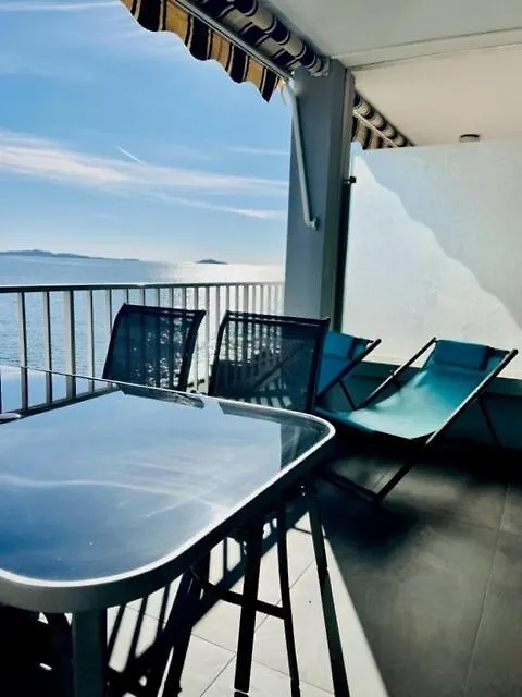 Appartement Les Baux 3 à Sanary-sur-Mer
