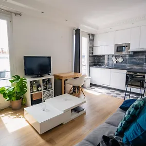 Cedric , Paris France